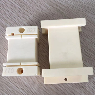 piatto ceramico di biossido di zirconio di precisione lavorato tornio di CNC di rettangolo