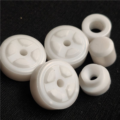 Ugello ceramico lucidato 15kv/Mm 1550C 2600C di biossido di zirconio di alta precisione