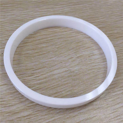 CNC che lavora l'anello a macchina ceramico dell'allumina 99,5%