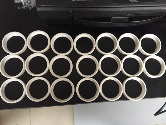Isolanti elettrici ceramici meccanici dell'anello con sigillo 1300HV di biossido di zirconio di precisione