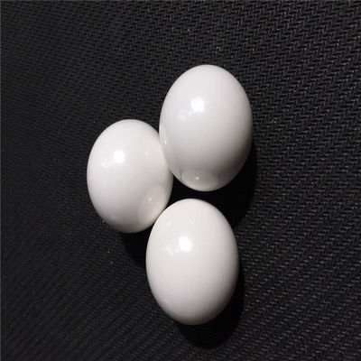 Palle ceramiche di biossido di zirconio di alta precisione 6.03g/Cm3 delle parti di biossido di zirconio bianco puro