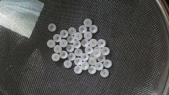 Ugelli sabbiare ceramici ceramici delle parti 6.0g/cm3 di alto di durezza biossido di zirconio di densità