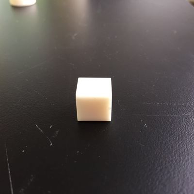 Parti ceramiche del blocchetto di precisione 1300HV di biossido di zirconio ceramico lavorabile a macchina del cubo