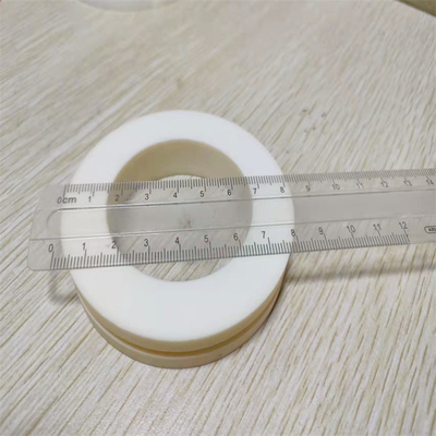 Anelli ceramici 3.9g/Cm3 dell'allumina di alta precisione resistenti all'uso